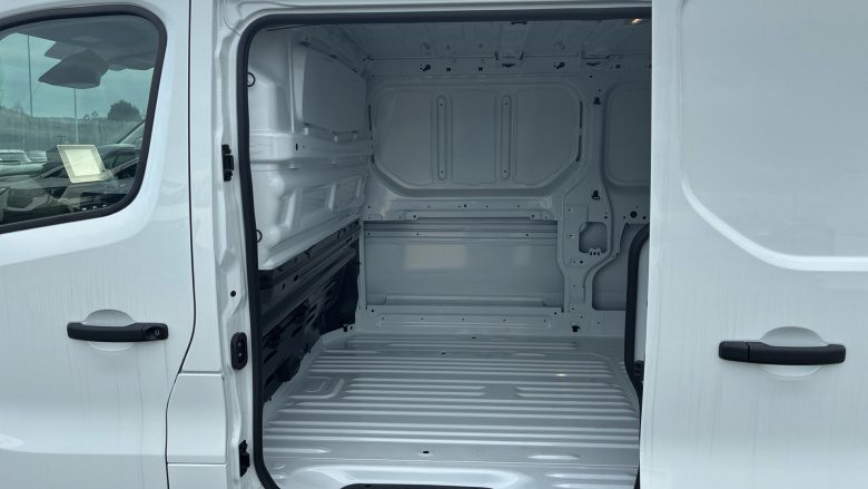 Renault Trafic Lwb Diesel LL30 Blue dCi 150 Extra [Safety] Van